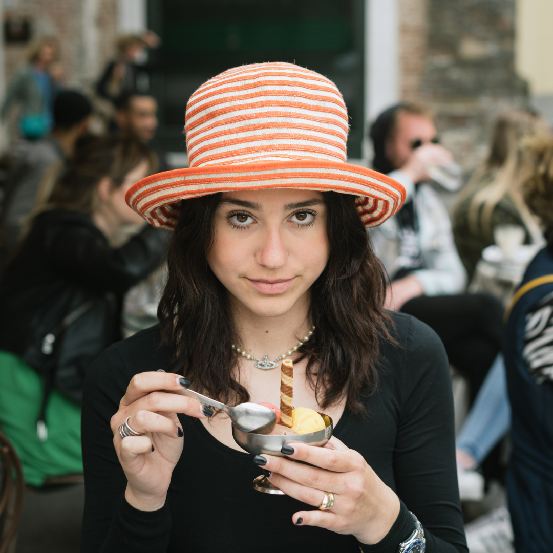 Cloche righe estiva