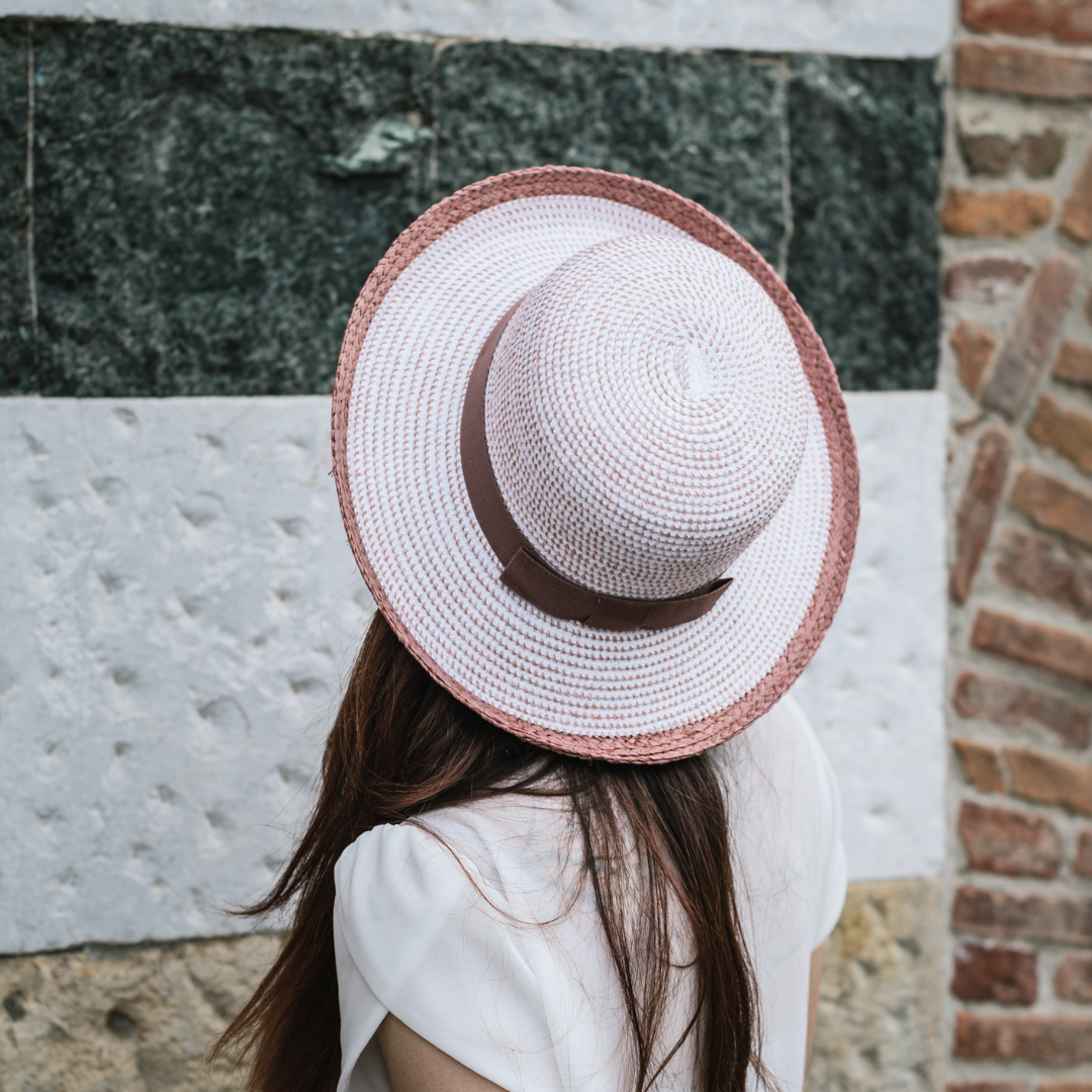 Bi-color raffia hat
