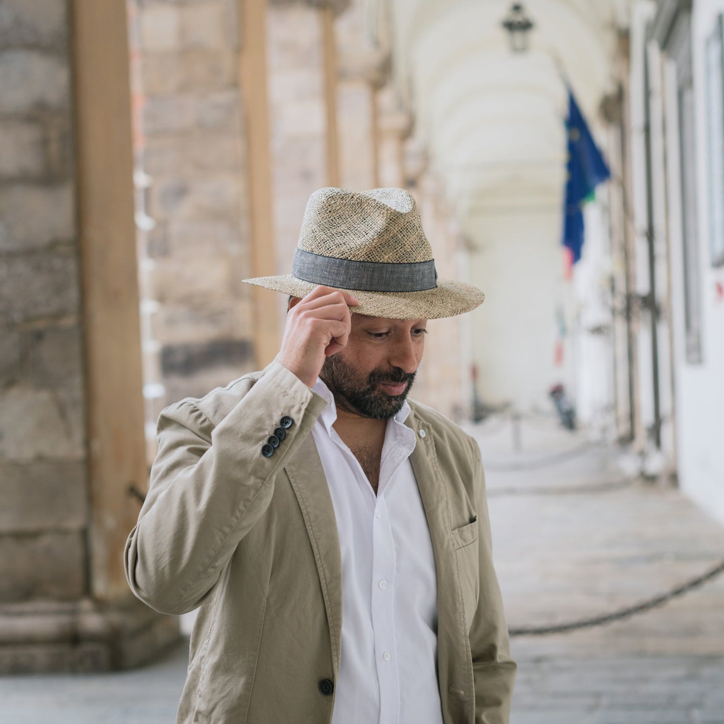 Western Fedora Lago