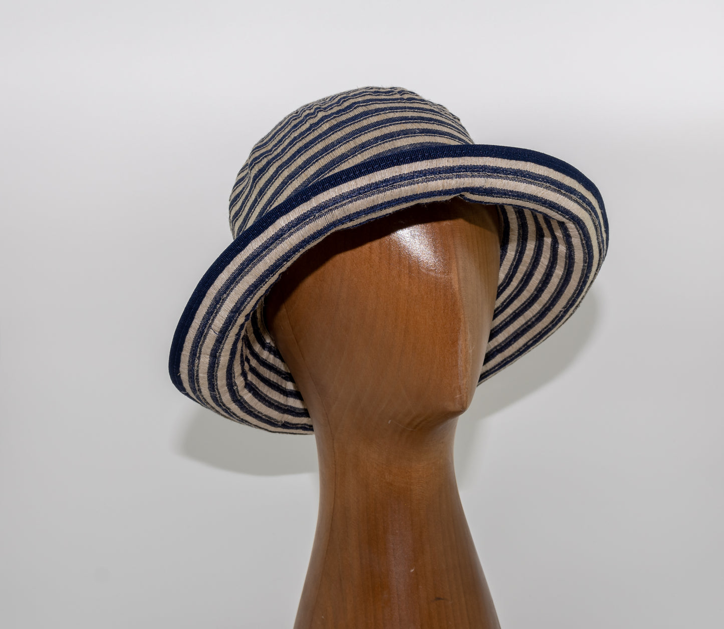 Cloche righe estiva