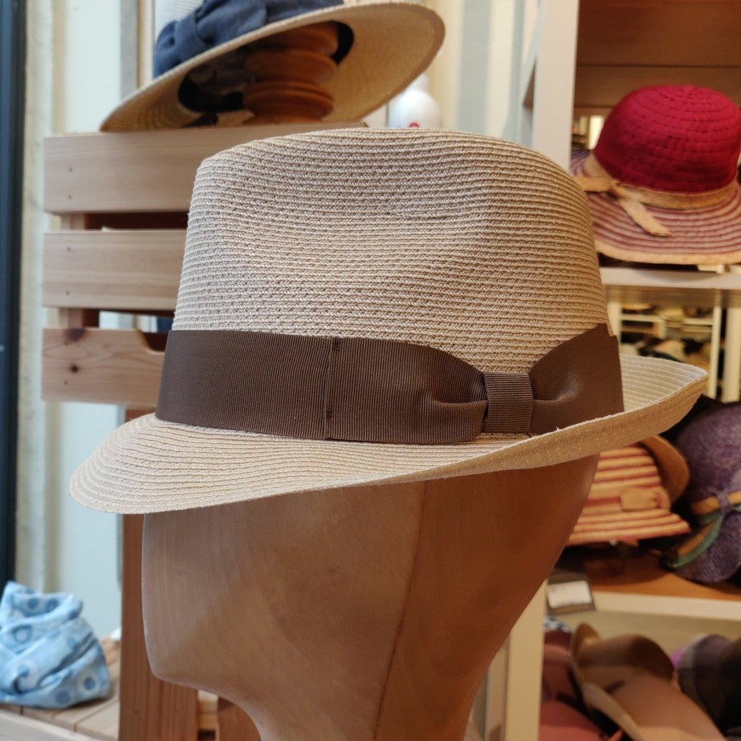 Trilby Canapa fine
